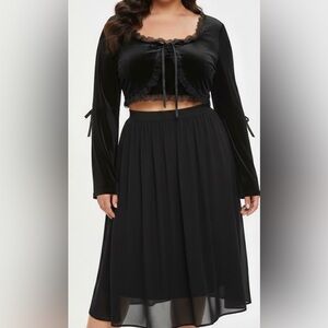 ROMWE CARDIGAN Black Velvet With  Lace Trim